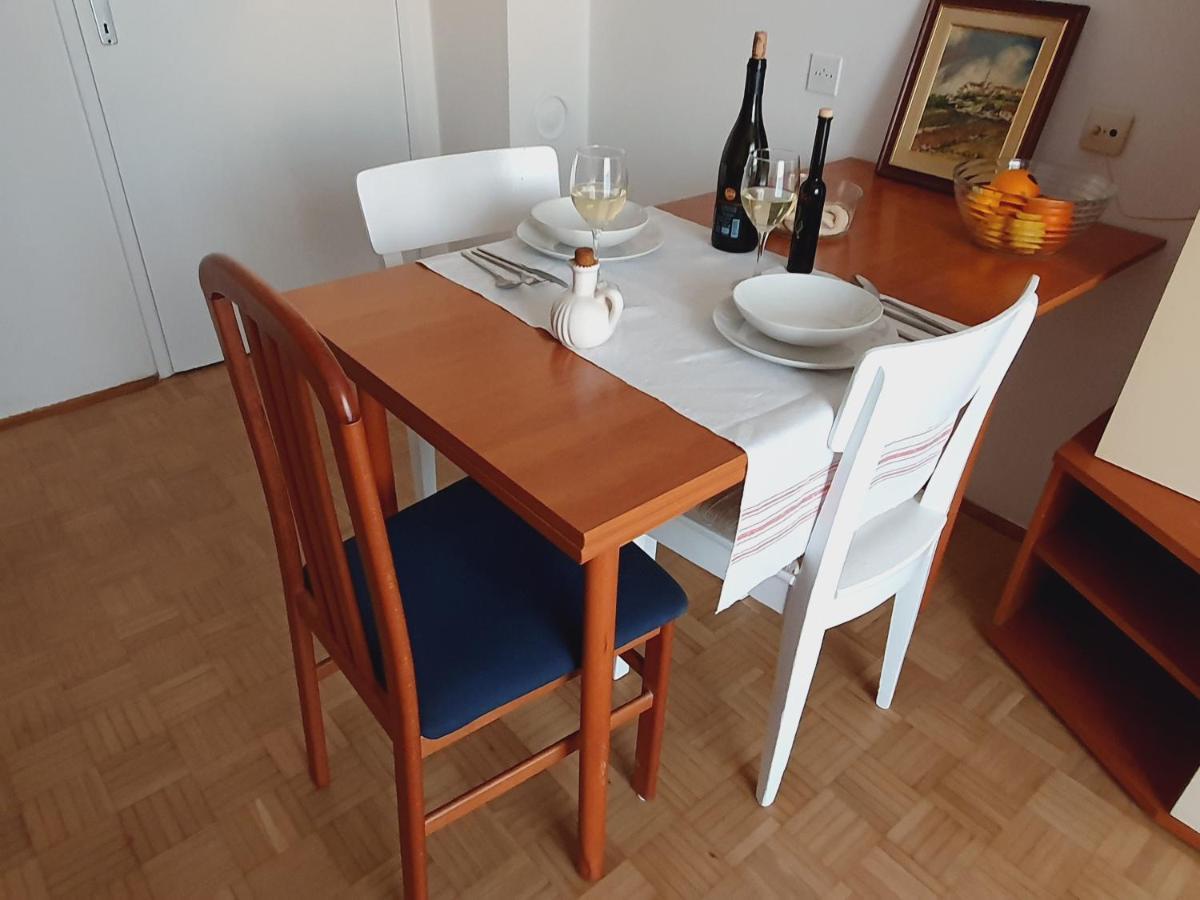 Apartment Gracijela Porec Ngoại thất bức ảnh